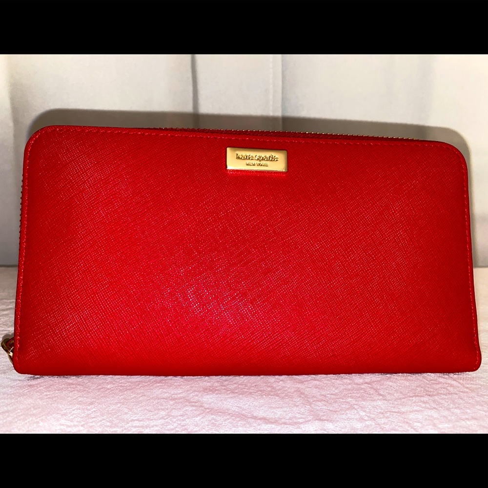 Kate Spade wallet NWT